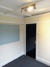 27 Filey Av, Barnsley to rent Interior Photo- Image 1 of 4