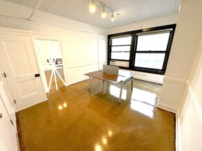 453 S Spring St, Los Angeles, CA for rent Building Photo- Image 2 of 3