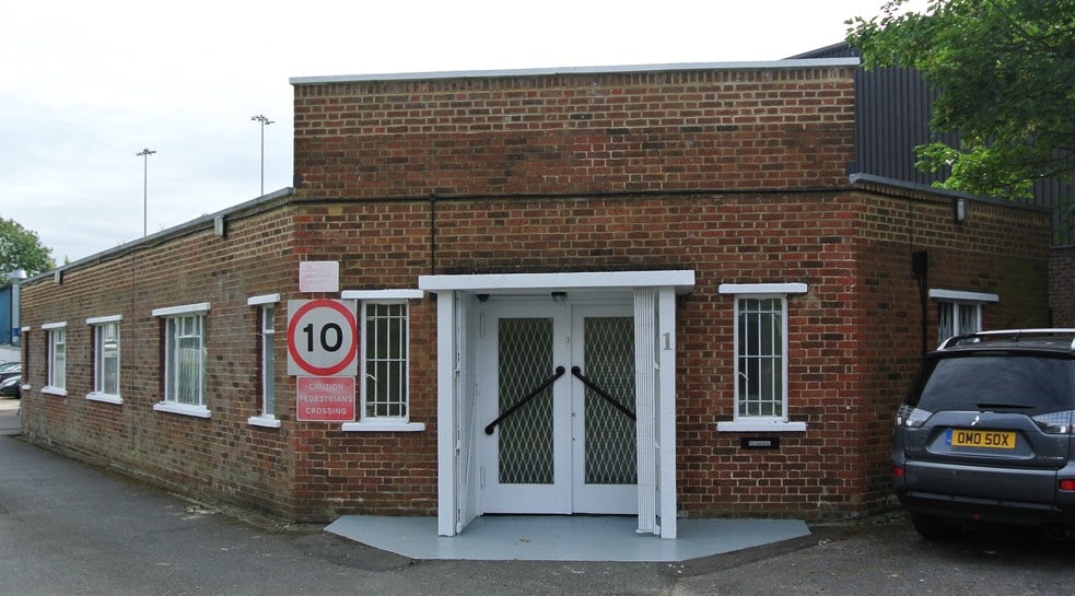 1-2 Wellington Rd, London to rent - Building Photo - Image 3 of 9