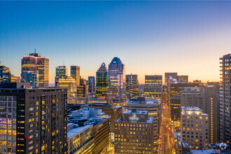 600 Boul De Maisonneuve O, Montréal, QC - AERIAL  map view