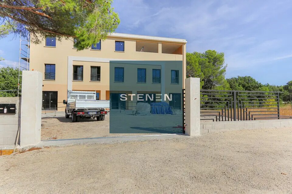 Location Bureaux 137 m² - Photo 1