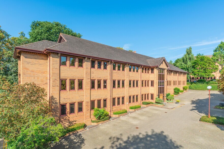 Greenways Business Park, Chippenham to rent - Building Photo - Image 2 of 15