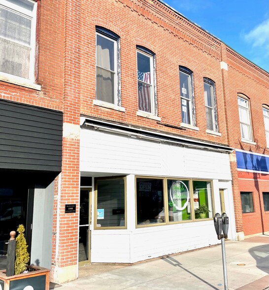 327 Main St, Menomonie, WI for sale - Building Photo - Image 1 of 1