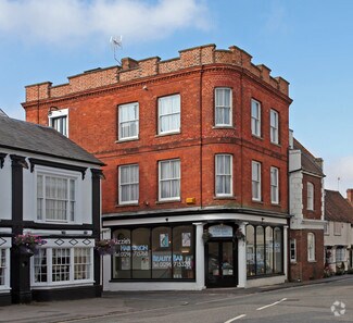 More details for 3 Market Sq, Buckingham - Retail for Sale