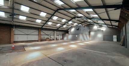 Swann Rd, Cambridge to rent Interior Photo- Image 2 of 8