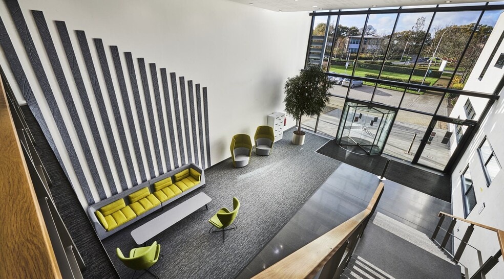 Central Blvd, Solihull to rent - Building Photo - Image 3 of 7