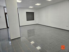 Retail in Santa Bàrbara, Tarragona to rent Interior Photo- Image 1 of 5