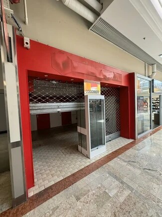 More details for 25 Rue Des Sayes, L'Isle-d'Abeau - Retail to Rent