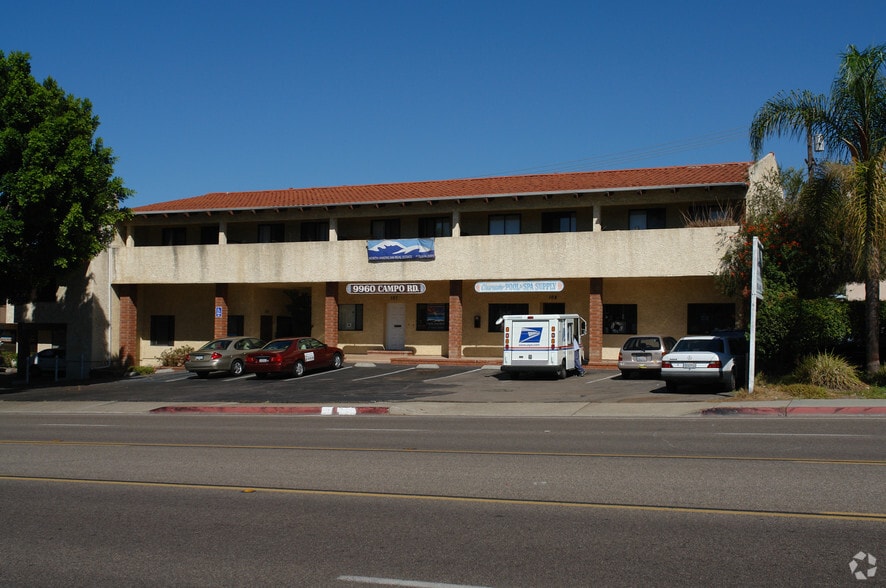 9958-9960 Campo Rd, Spring Valley, CA to rent - Primary Photo - Image 1 of 12