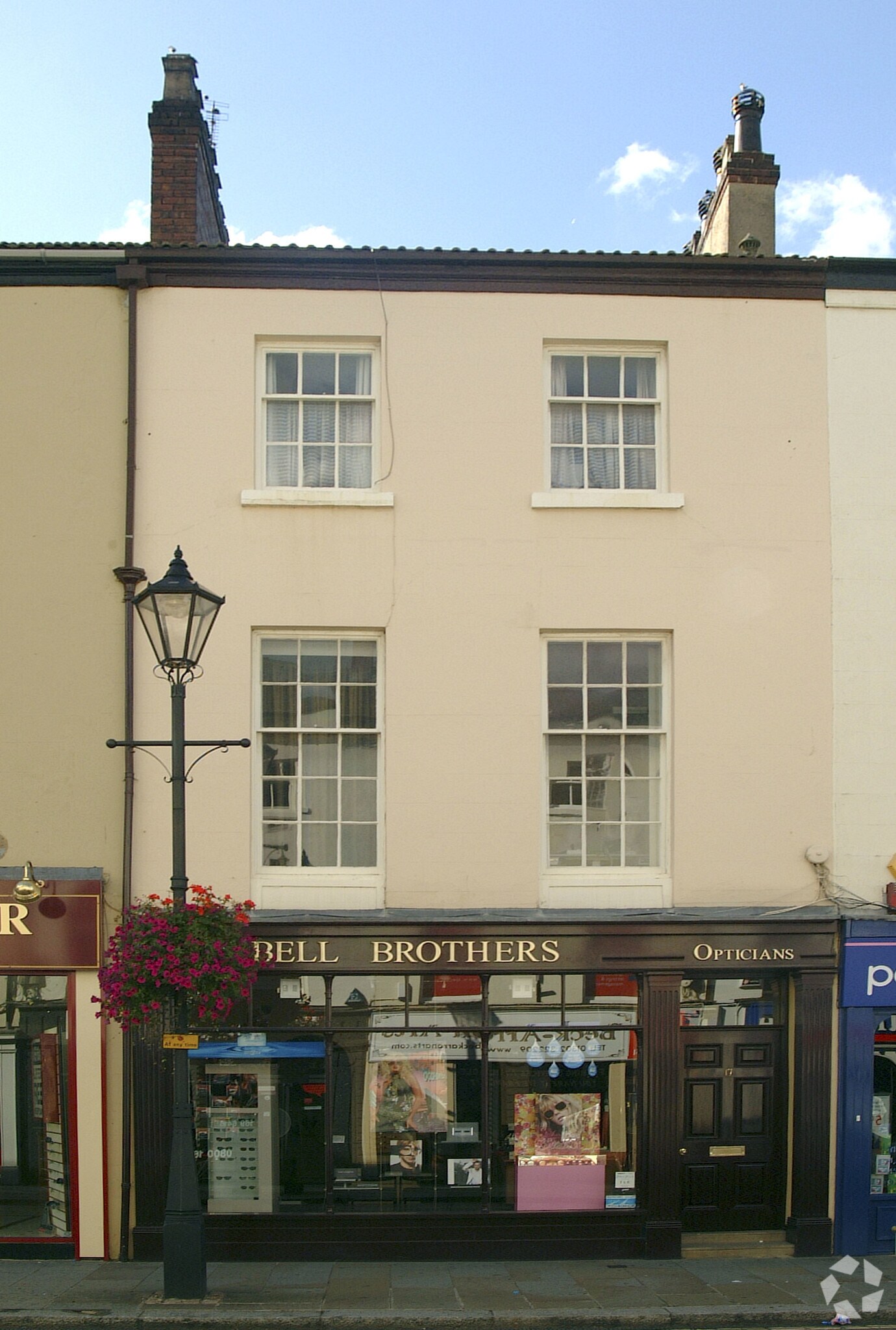 17 Priory Pl, Doncaster for sale Primary Photo- Image 1 of 1