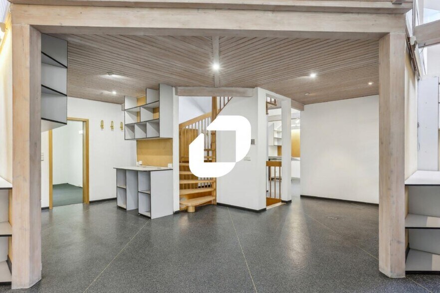 Office in Versailles for sale - Interior Photo - Image 3 of 16