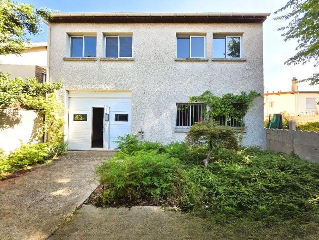 Light Industrial in Viry-Châtillon for sale Building Photo- Image 1 of 14