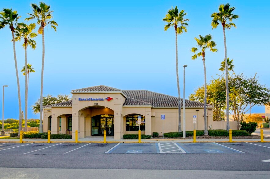 1080 Keene Rd, Dunedin, FL for sale - Primary Photo - Image 1 of 1