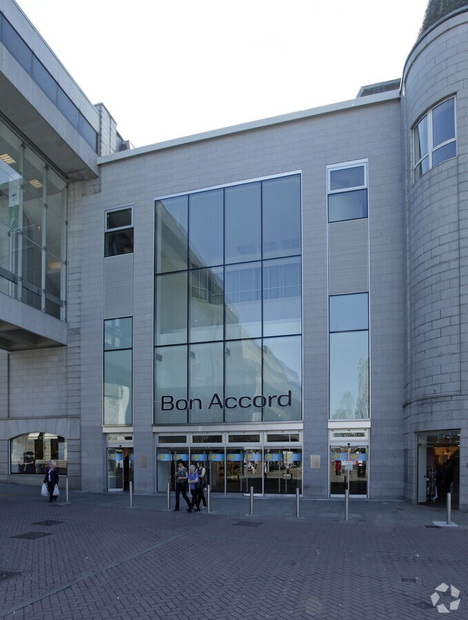 St, Aberdeen AB25 1HZ UK