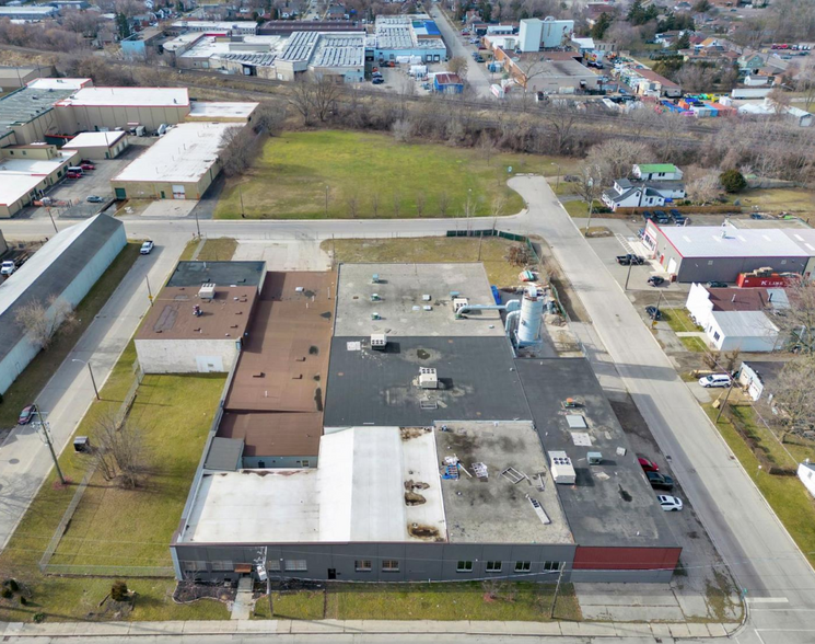 360 Brock St, Brantford, ON for sale - Aerial - Image 3 of 25