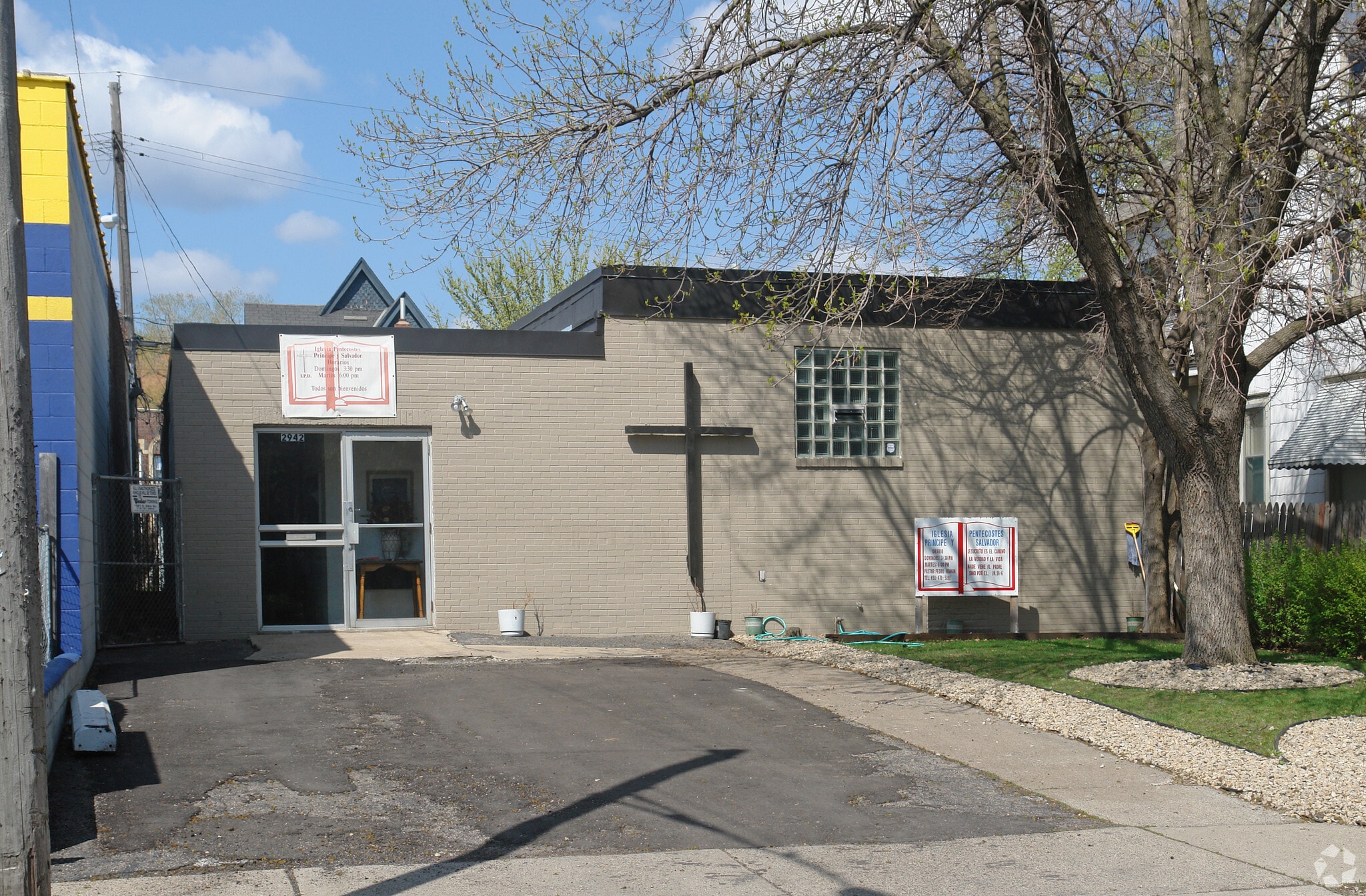 2942 Oakland Ave, Minneapolis, MN for sale Primary Photo- Image 1 of 1