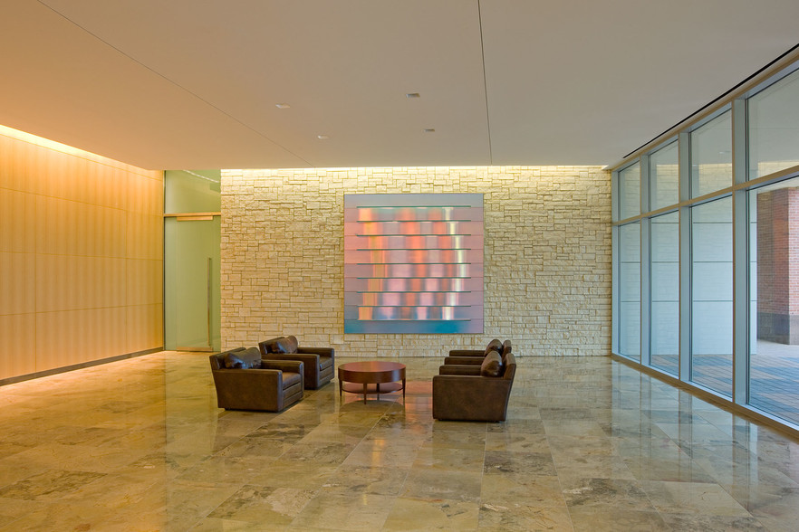 24 Waterway Ave, The Woodlands, TX for rent - Lobby - Image 3 of 23