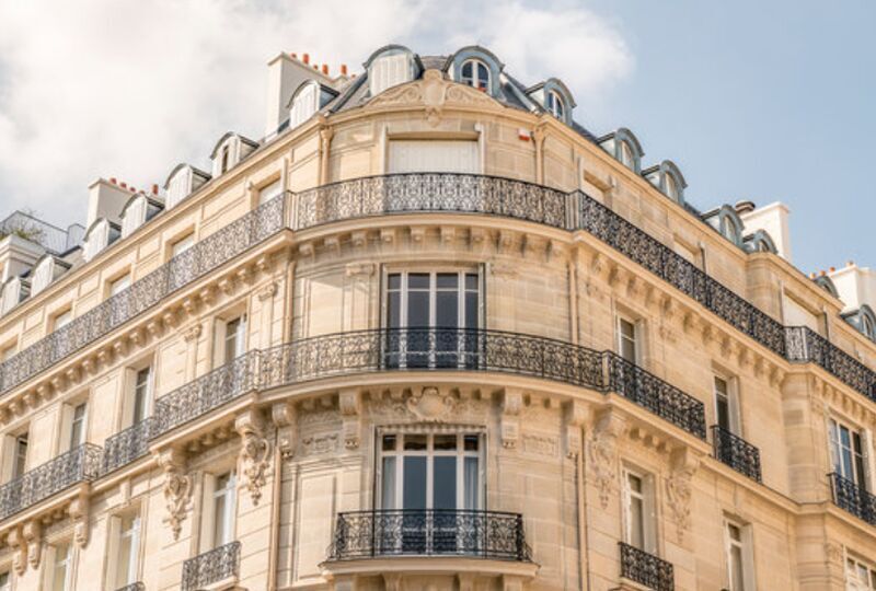 Office in Paris for sale Building Photo- Image 1 of 5