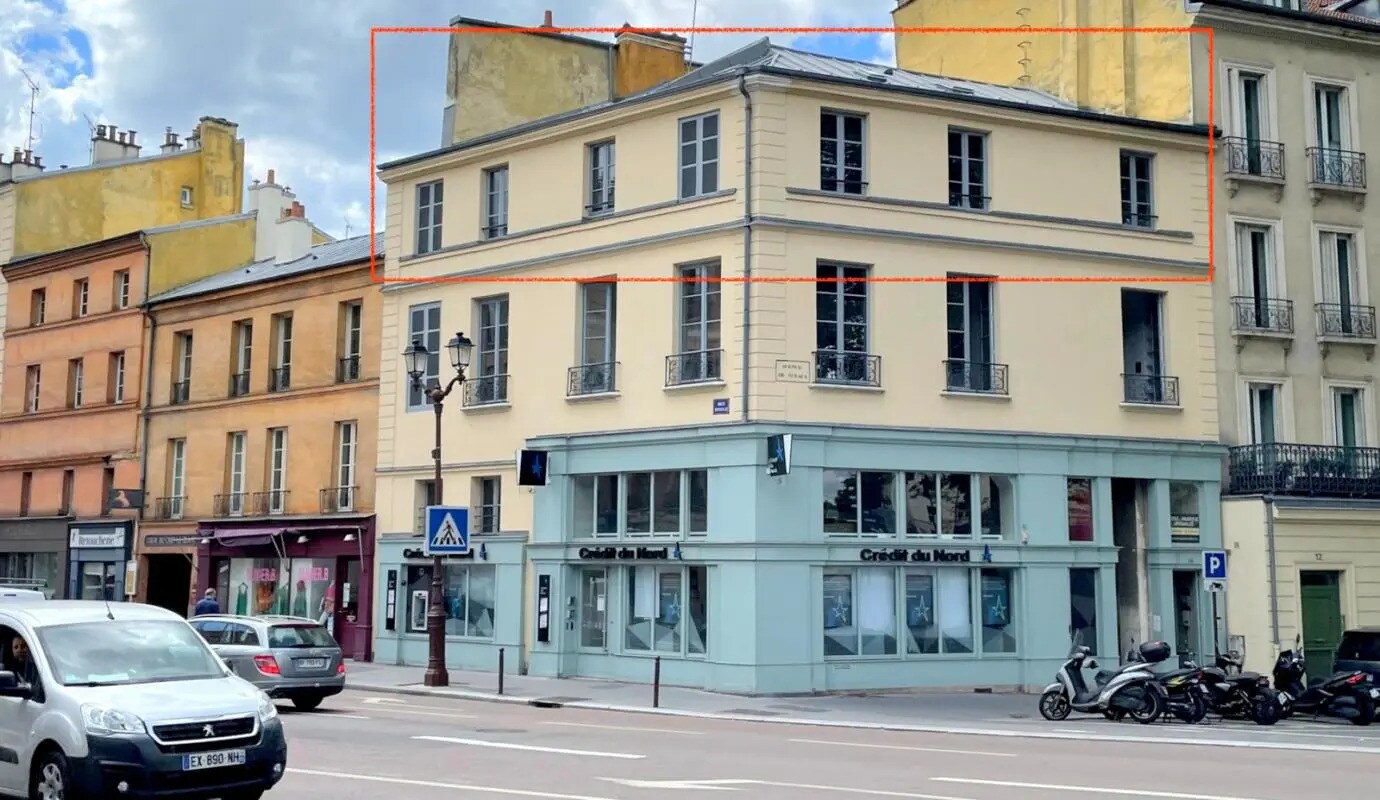 Office in Versailles to rent Building Photo- Image 1 of 12