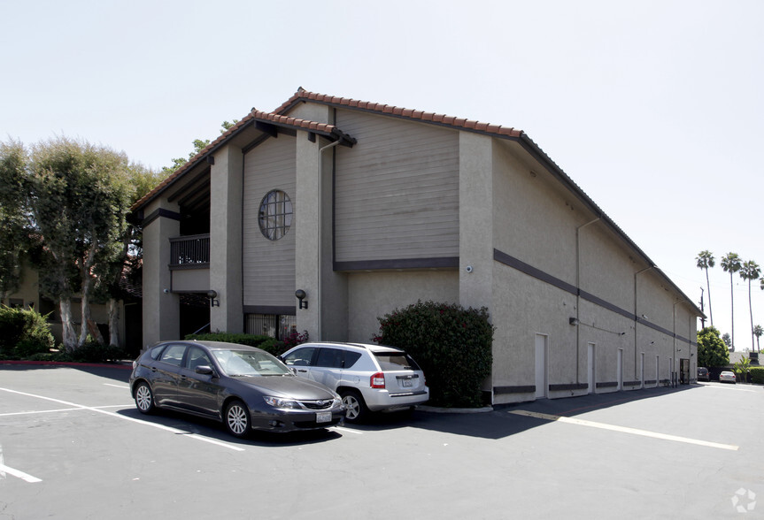 6250 El Cajon Blvd, San Diego, CA for rent - Building Photo - Image 2 of 32