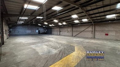 Leamore Close, Walsall to rent Interior Photo- Image 1 of 7