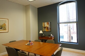 66 Pearl St, Portland, ME to rent Interior Photo- Image 1 of 2