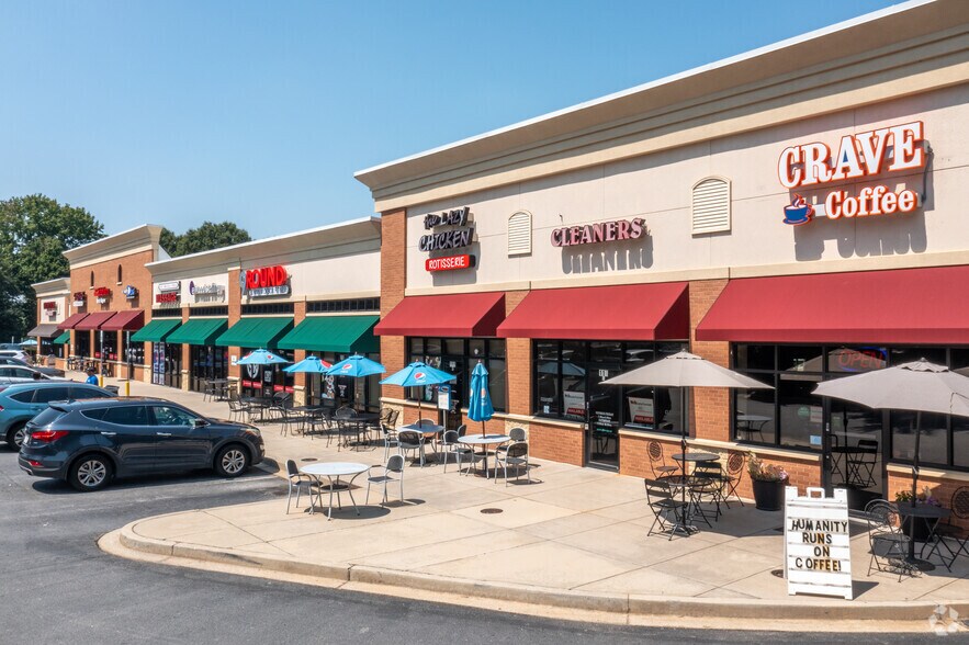 1099 E Butler Rd, Greenville 29607