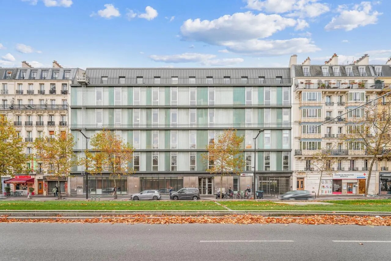 Office in Paris to rent Building Photo- Image 1 of 22