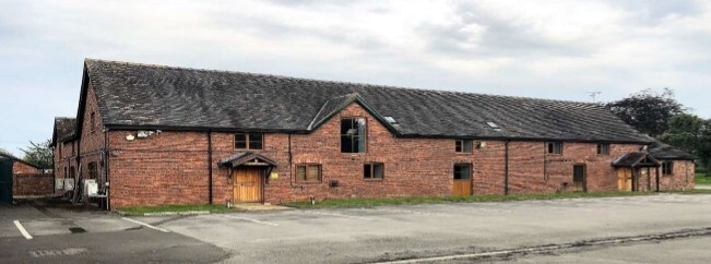 2 Middlewich Rd, Crewe for sale Primary Photo- Image 1 of 1