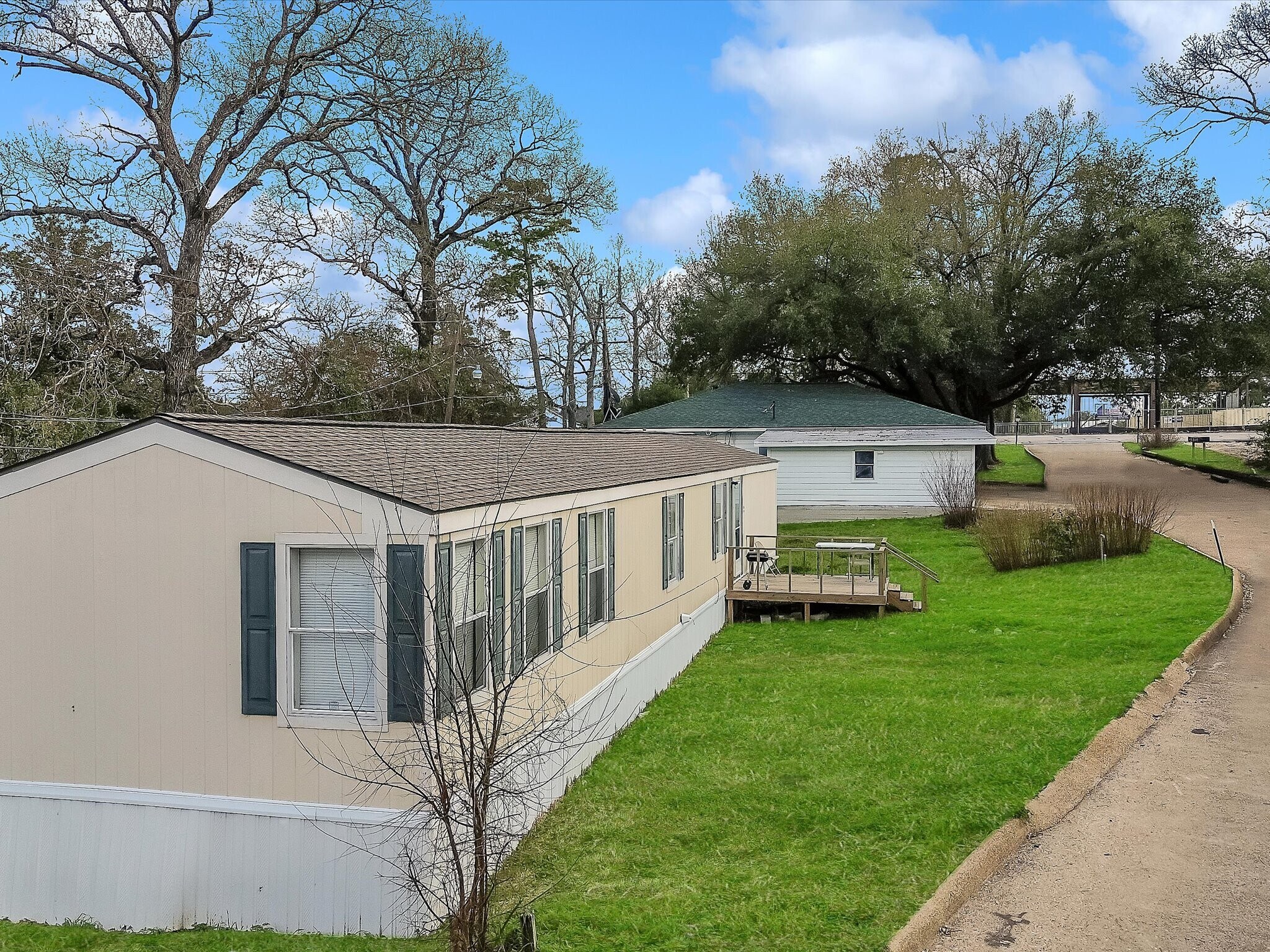 3102 Montgomery Rd, Huntsville, TX for sale Primary Photo- Image 1 of 1