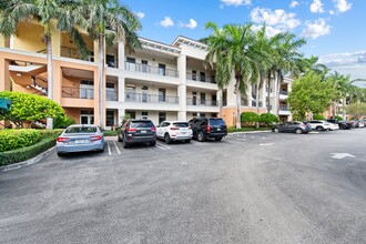 2465 Mercer Ave, West Palm Beach, FL for rent Building Photo- Image 1 of 24