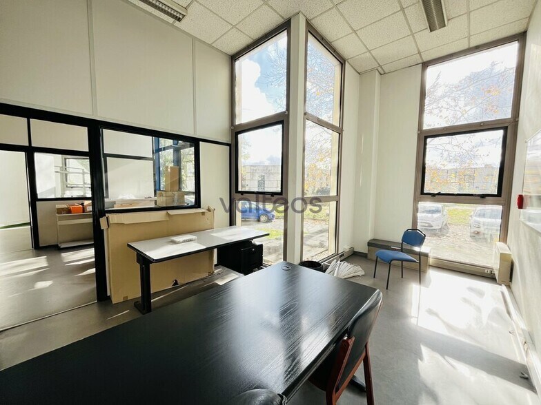 Office in Labège to rent - Interior Photo - Image 3 of 7