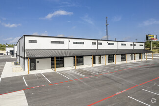 More details for 529 E US HWY, Boerne, TX - Light Industrial for Rent