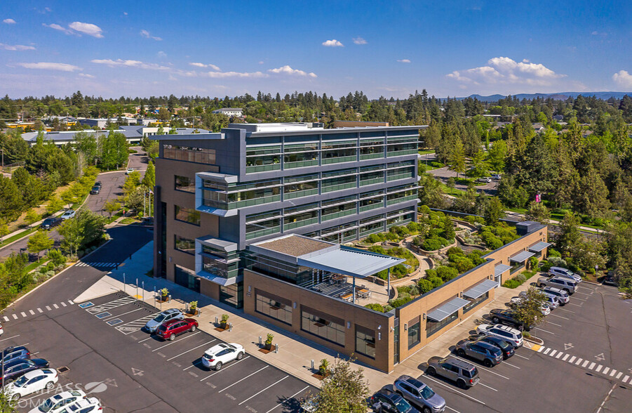 360 SW Bond St, Bend, OR for rent - Building Photo - Image 1 of 26