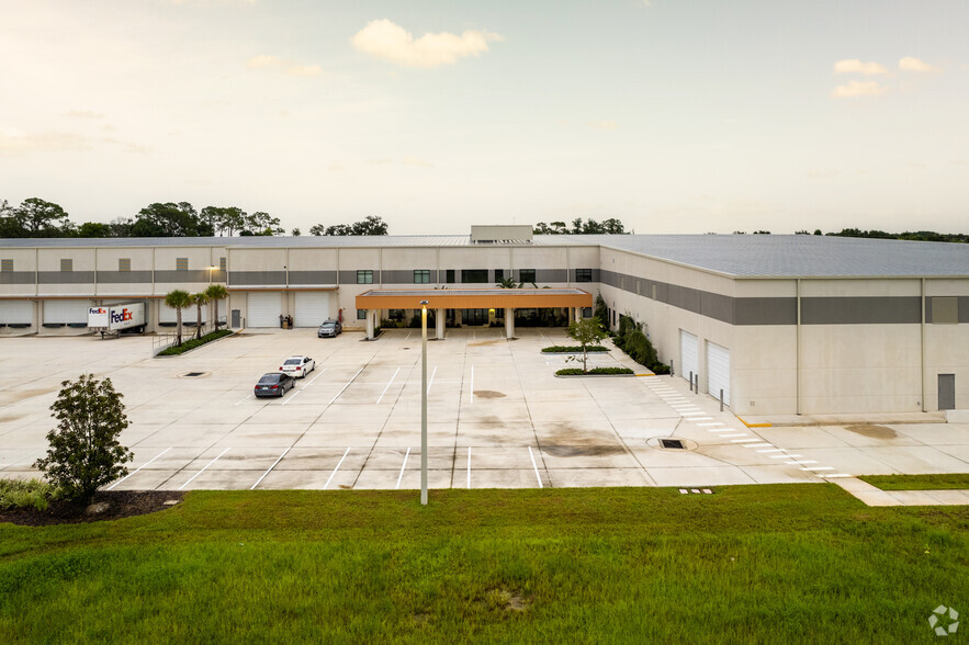 343 Monroe Rd, Sanford, FL for sale - Building Photo - Image 1 of 1