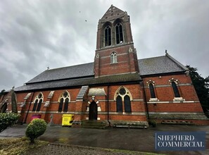 Chapel Ln, Wythall for rent Building Photo- Image 1 of 4