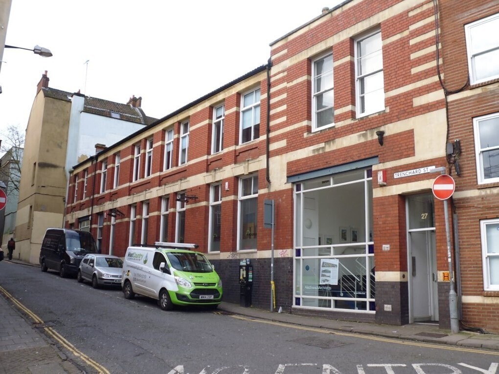 25 Trenchard St, Bristol to rent Building Photo- Image 1 of 2