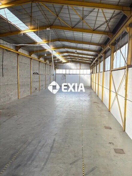 6 Rue Lavoisier, Ingré to rent - Interior Photo - Image 2 of 16