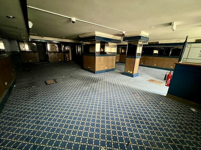 1 Blue St, Carmarthen to rent - Interior Photo - Image 3 of 9