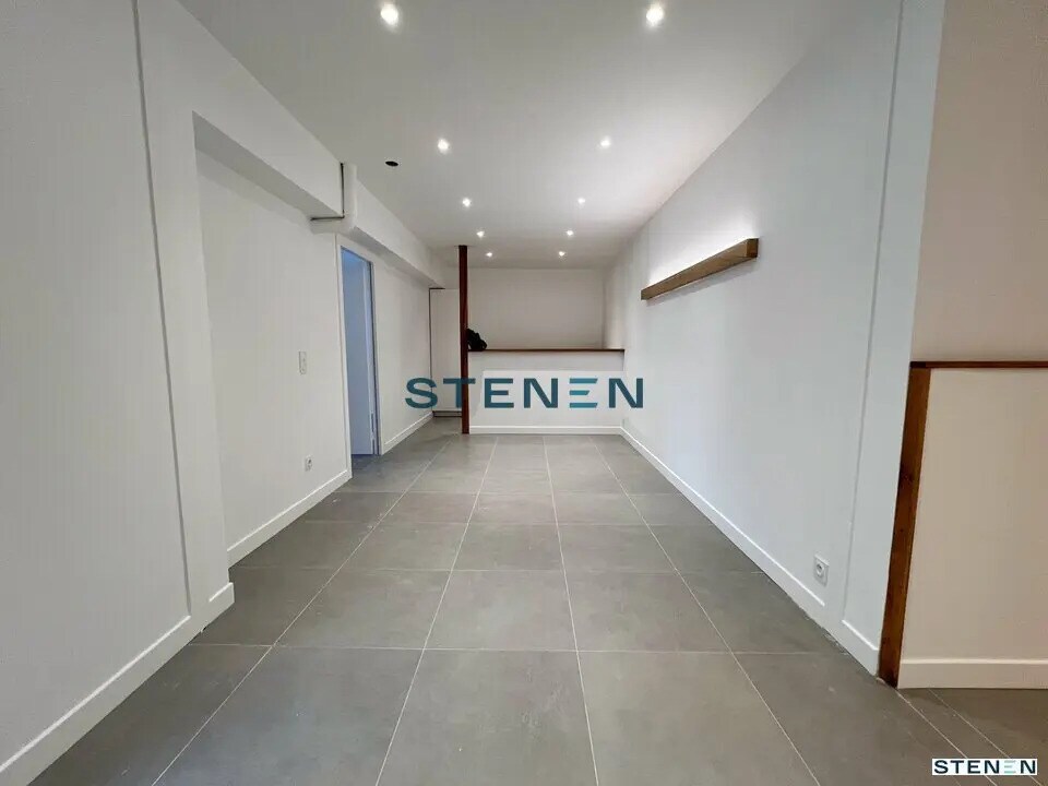 Office in Aix-en-Provence to rent Interior Photo- Image 1 of 7