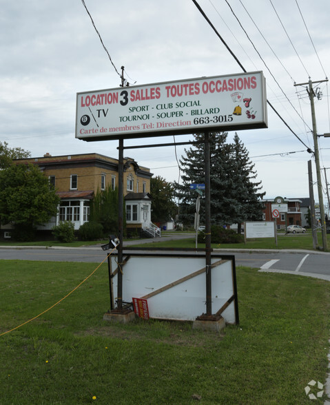 195 Boul Maloney O, Gatineau, QC for rent - Building Photo - Image 3 of 3