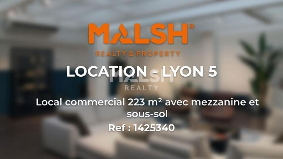 Retail in Lyon to rent - Building Photo - Image 2 of 2