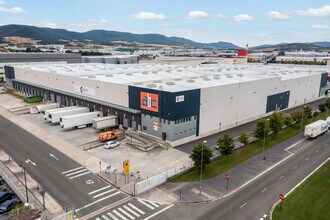 Industrial in Vitoria-Gasteiz, Álava to rent Interior Photo- Image 2 of 11