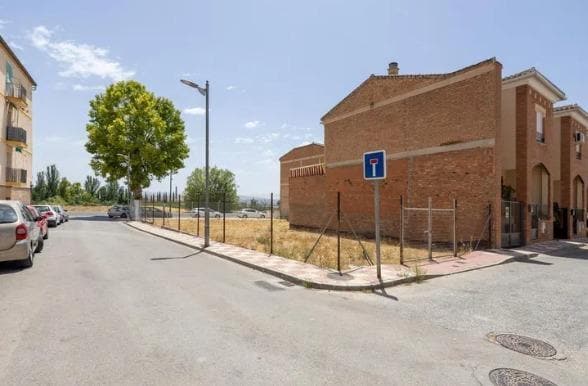 Calle Lindaraja, 2-2, Pinos Puente, Granada for sale Primary Photo- Image 1 of 13