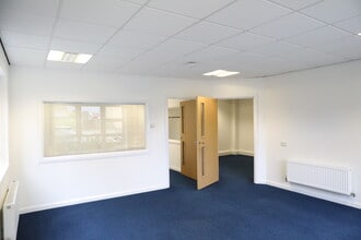 12-4 Suites 12, 14 & 15 Pickers Gill Court, Crown Road Ct, Sunderland to rent Interior Photo- Image 2 of 10