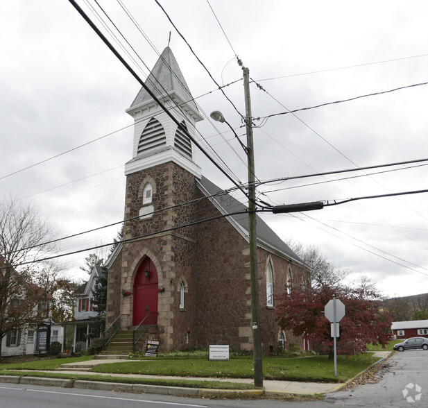 3002 Main St, Morgantown, PA for sale - Primary Photo - Image 1 of 1