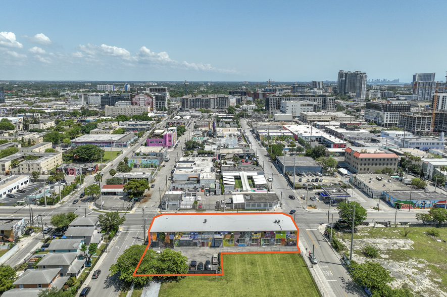 164 NW 20th St, Miami, FL for rent - Building Photo - Image 1 of 14