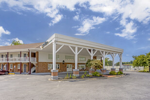 Quality Inn Smoketown - Commercial Property