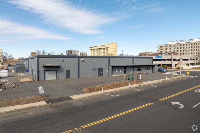 More details for 612-616 Dwight St, Springfield, MA - Industrial for Rent