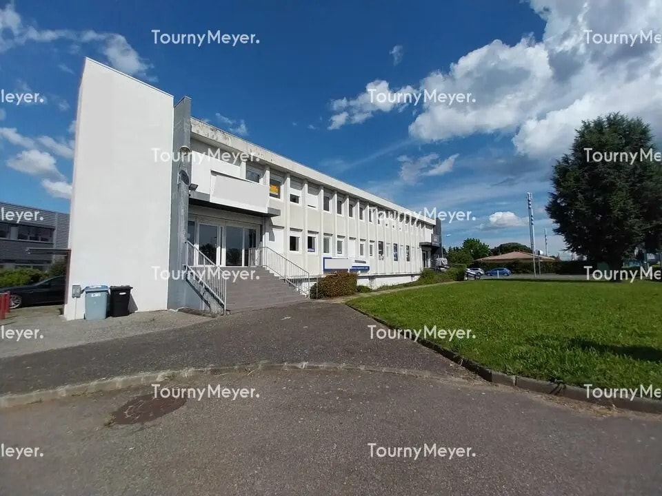 Office in Labège to rent Building Photo- Image 1 of 6